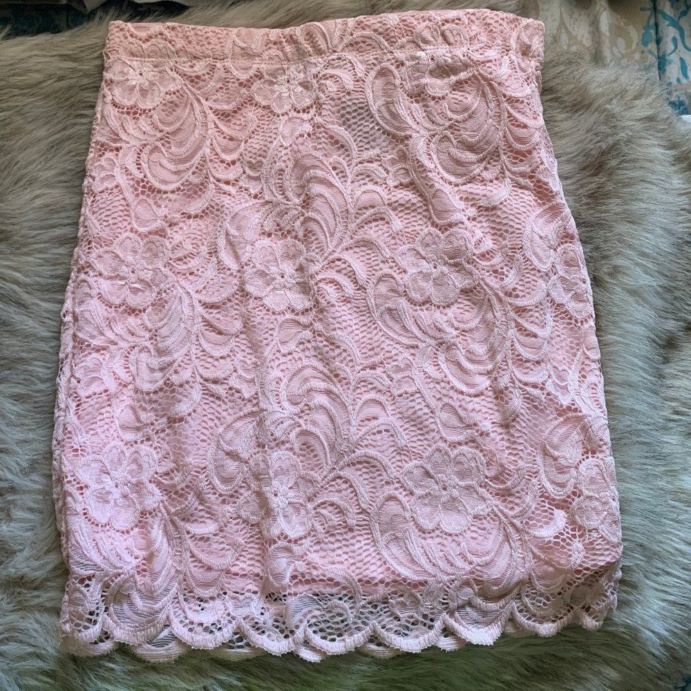 NWT M pink lace skirt